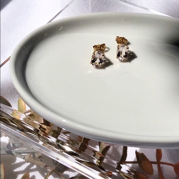 14KT Yellow Gold Oval Morganite Earrings